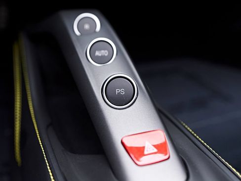 Used 2019 Ferrari 488 Spider RWD image 75