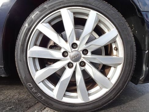 Used 2018 Audi A4 2.0T Ultra Premium w/ 18" Wheel Package image 10