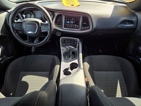 Used 2019 Dodge Challenger GT RWD image 9