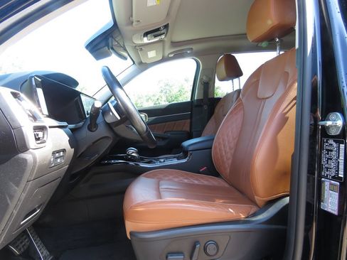 Used 2021 Kia Sorento SX Prestige AWD/4WD image 10