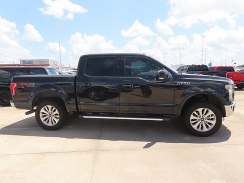 Used 2015 Ford F150 Lariat w/ Equipment Group 501A Mid AWD/4WD image 9