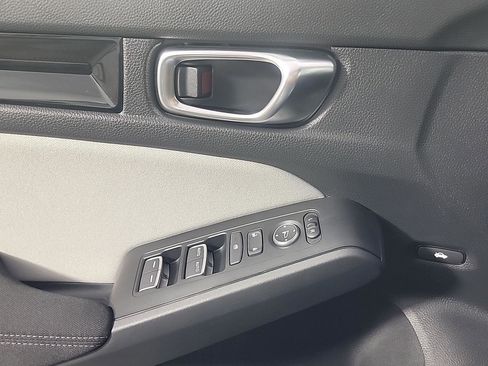 Certified 2025 Honda Civic Sport image 25