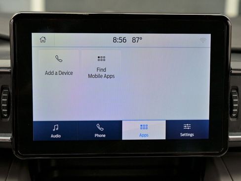 Used 2023 Ford Explorer XLT w/ Equipment Group 202A image 28