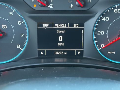 Used 2019 Chevrolet Equinox LS FWD image 22