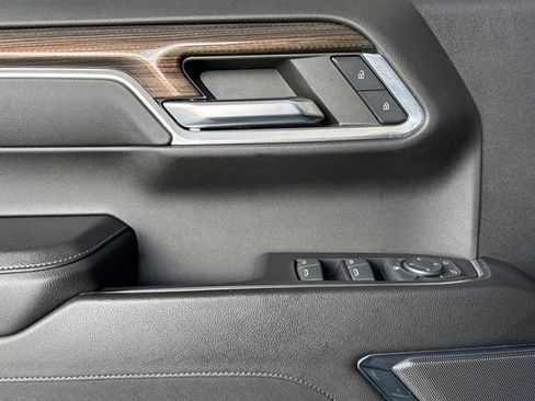 Used 2023 Chevrolet Silverado 1500 LT Trail Boss w/ Protection Package AWD/4WD image 11