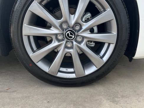 Certified 2026 MAZDA MAZDA3 2.5 S Sedan w/ Preferred Pkg FWD image 28