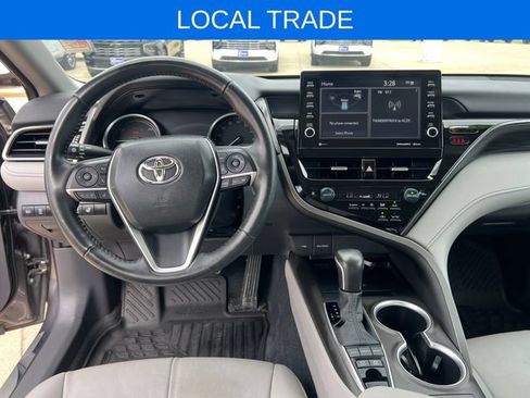 Used 2023 Toyota Camry XLE w/ Cold Weather Package FWD image 19