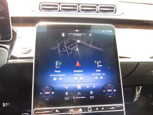 Certified 2022 Mercedes-Benz S 500 4MATIC image 15