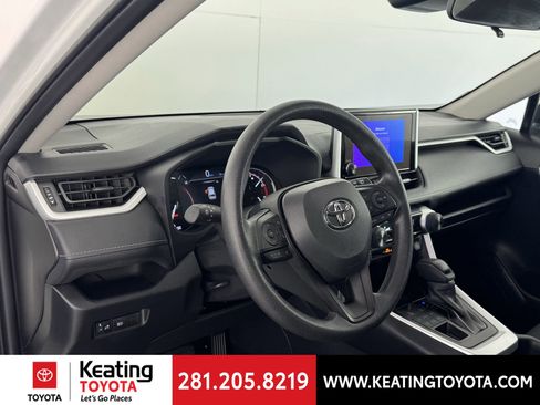 Certified 2025 Toyota RAV4 LE image 15