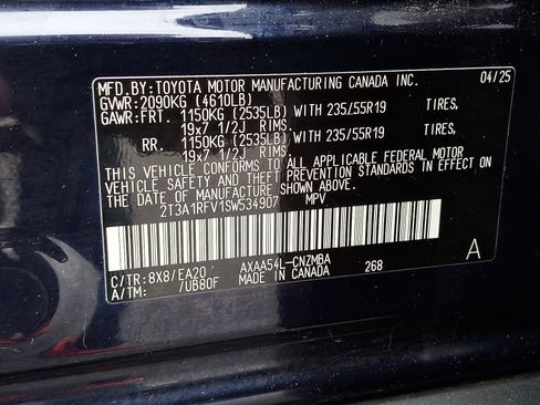 Used 2025 Toyota RAV4 XLE Premium w/ Weather Package AWD/4WD image 28