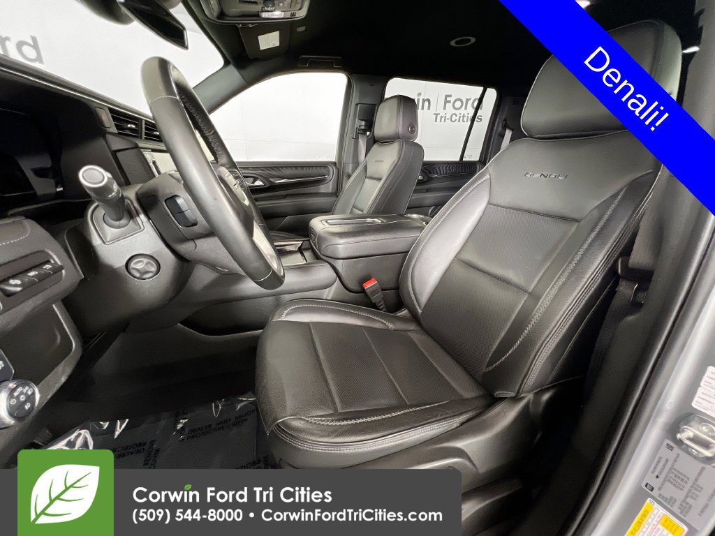 Used 2024 GMC Yukon XL Denali AWD/4WD image 26