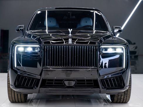 Used 2026 Rolls-Royce Cullinan image 2