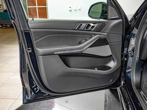 New 2026 BMW X5 xDrive40i w/ M Sport Package AWD/4WD image 19