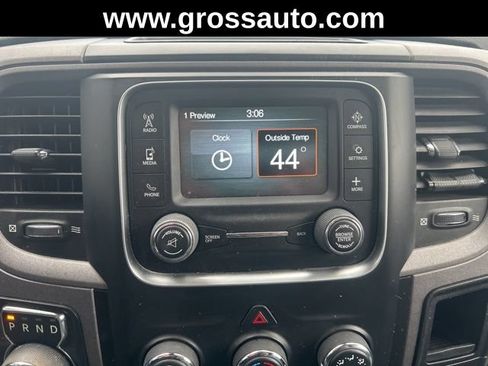 Used 2017 RAM 1500 Express AWD/4WD image 30