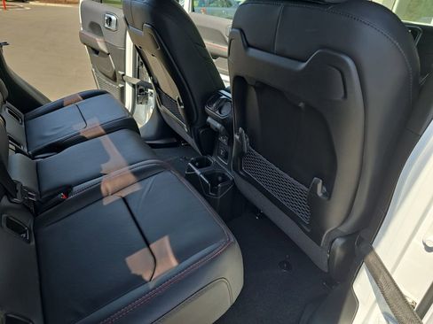 New 2026 Jeep Gladiator Rubicon AWD/4WD image 11