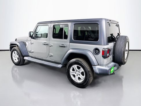 Used 2019 Jeep Wrangler Unlimited Sport S image 7
