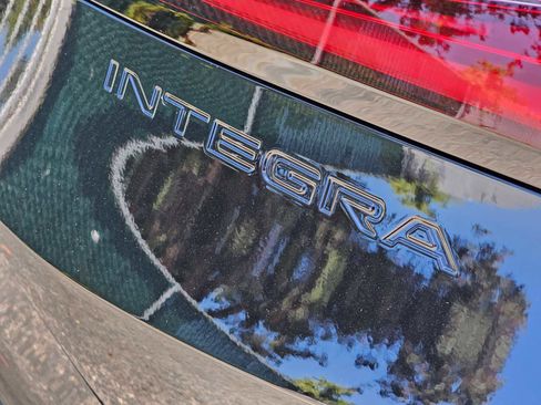 New 2025 Acura Integra image 13