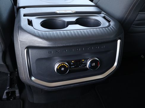 Used 2025 Ford Expedition Max Active image 46