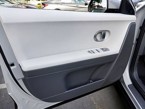 Certified 2024 Hyundai Ioniq 5 SEL RWD image 23