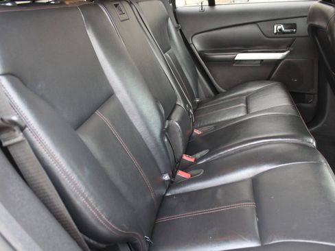 Used 2011 Ford Edge Limited image 15