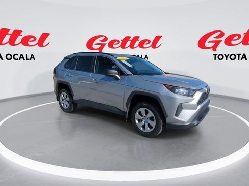 Used 2020 Toyota RAV4 LE image 2