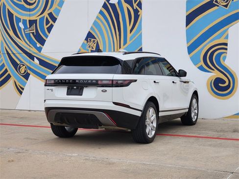Used 2021 Land Rover Range Rover Velar R-Dynamic S image 7