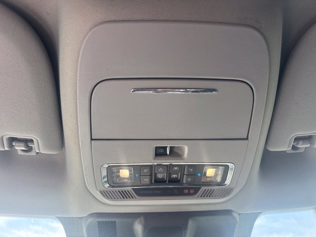Used 2024 Ford F250 Lariat w/ Black Appearance Package AWD/4WD image 25