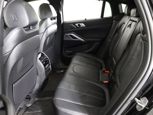 Used 2021 BMW X6 xDrive40i w/ Premium Essential Package image 39