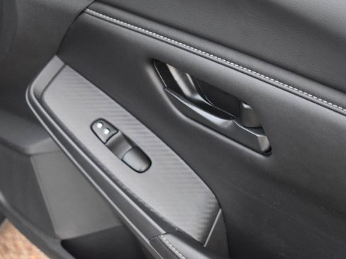 Used 2025 Nissan Sentra S FWD image 52