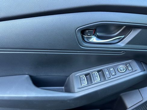 Used 2023 Honda Accord LX image 8