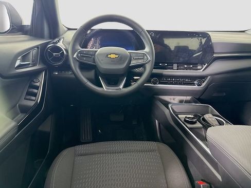 Used 2026 Chevrolet Equinox LT w/ LPO, Floor Liner Package AWD/4WD image 22