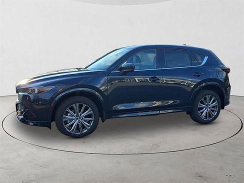 New 2025 MAZDA CX-5 Signature image 8