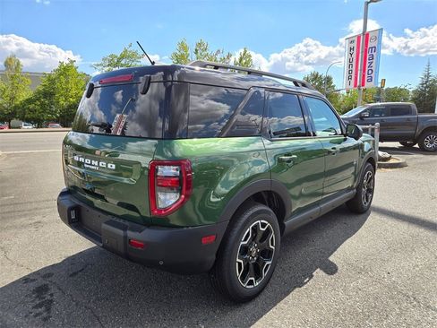 New 2025 Ford Bronco Sport Outer Banks w/ Outer Banks Tech Package+ image 5