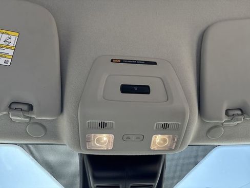 Certified 2023 Ford Transit 250 Medium Roof image 31