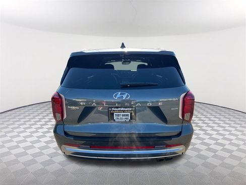 Certified 2023 Hyundai Palisade Calligraphy image 6