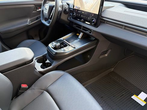 New 2026 Subaru Solterra Premium image 16