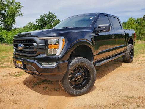 Used 2021 Ford F150 XLT w/ Equipment Group 302A High AWD/4WD image 22