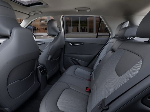 New 2025 Kia Niro EX Touring image 19