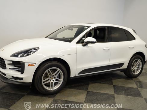 Used 2019 Porsche Macan AWD/4WD image 7