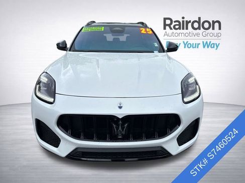 Used 2025 Maserati Grecale Modena AWD/4WD image 2