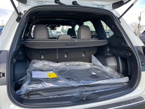 New 2026 Subaru Forester Premium image 24