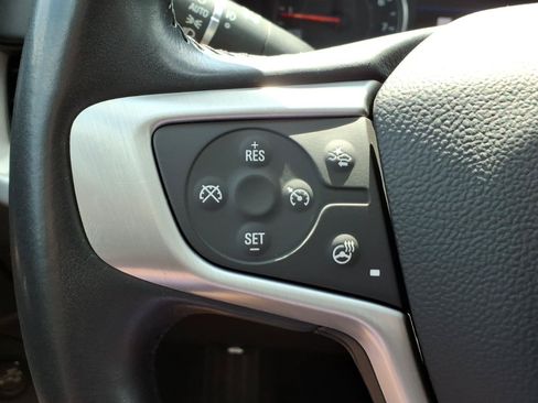 Certified 2022 GMC Terrain SLT w/ Infotainment Package II AWD/4WD image 17