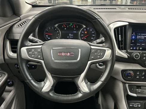 Used 2024 GMC Terrain SLT FWD image 15