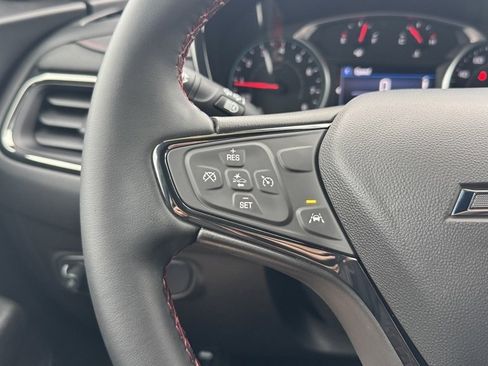 Used 2024 Chevrolet Equinox RS image 22