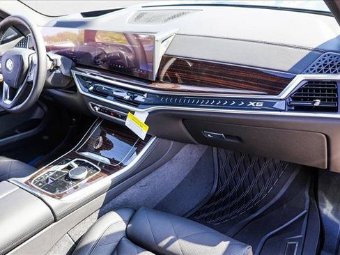 Used 2026 BMW X5 xDrive40i image 25