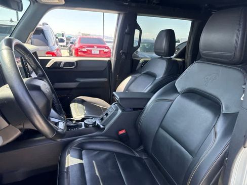 Used 2022 Ford Bronco Badlands AWD/4WD image 11