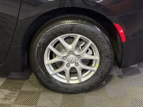 New 2026 Chrysler Pacifica Select FWD image 5