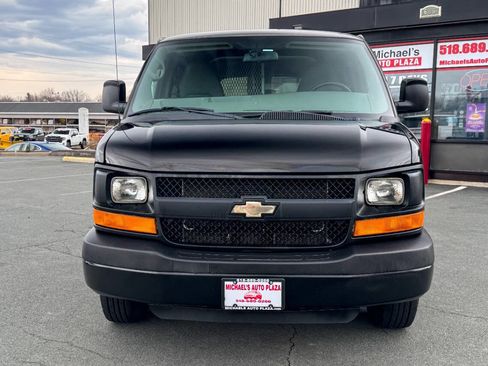 Used 2014 Chevrolet Express 2500 LS image 9