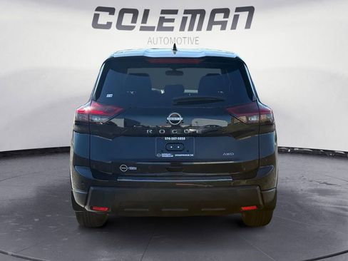 New 2026 Nissan Rogue SV image 4