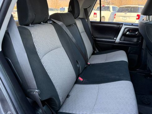 Used 2019 Toyota 4Runner SR5 AWD/4WD image 20